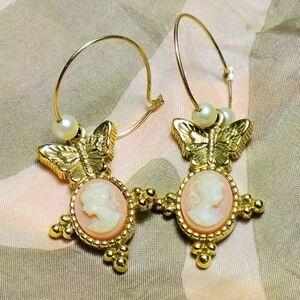 Faux Cameo Gold Tone Victorian Style Earrings